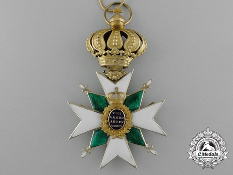 Order of the White Falcon, Type II, Civil Division, Commander Reverse