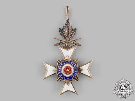 House Order of the Honour Cross, Type II, II Class Cross with Swords (on ring and oak leaves) Obverse