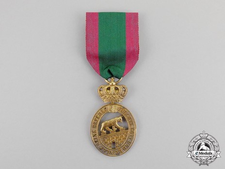 Order of Albert the Bear, I Class Knight (with crown, in silver gilt) Obverse