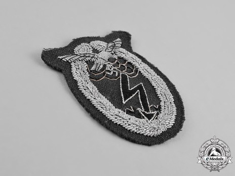 Ground Assault Badge, in Cloth (in bullion) Obverse