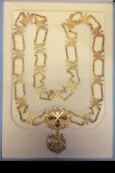 Constantinian Order of St. George, Collar Illustration
