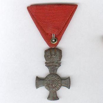 Type III, Iron Cross (with crown) Reverse