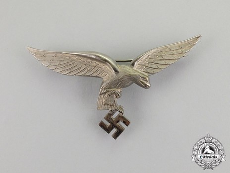 Luftwaffe 1st Pattern Officer & NCO/EM's Summer Tunic Breast Eagle Obverse