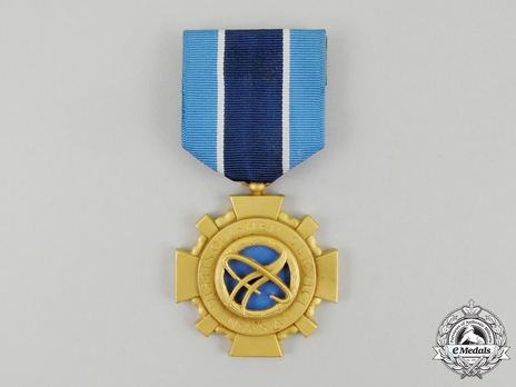 NASA Distinguished Service Medal (1964-) Obverse