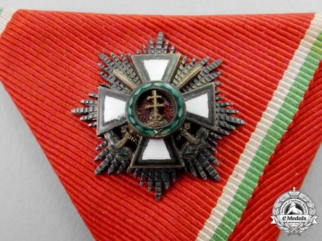 Hungarian Order of Merit, Miniature Grand Cross Breast Star, Military Division