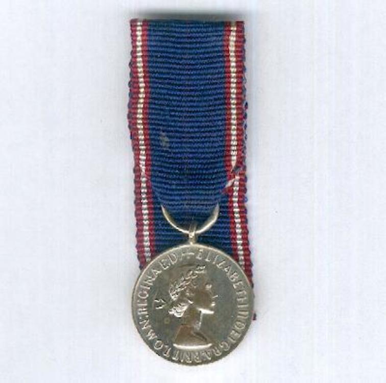 Miniature silver medal 1952 obverse 1