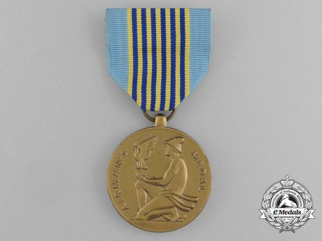 Airman's Medal Obverse