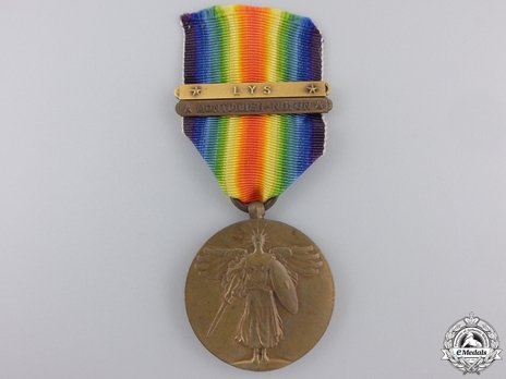 World War I Victory Medal (with Army "MONTDIDIER-NOYON" and "LYS" clasps) Obverse