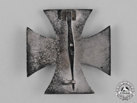 Iron Cross I Class, by Steinhauer & Lück (pin marked 4 & L/16) Reverse