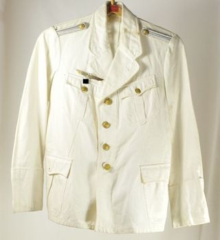 Kriegsmarine White Service Jacket (New Style pattern) Obverse
