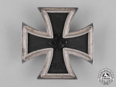 Iron Cross I Class, by W. Deumer (3, regular pin) Obverse