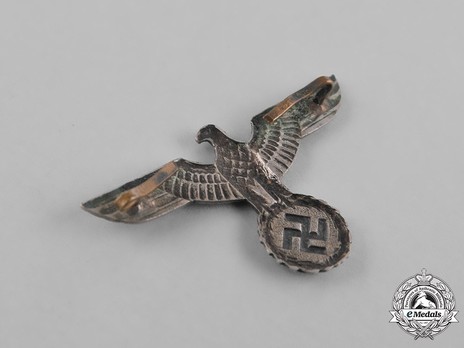 German Army 1st Pattern Metal Cap Eagle Insignia Reverse