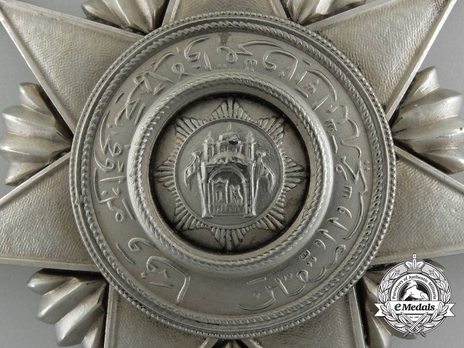 Order of Fidelity (Nishan-i-Vafa), II Class Obverse Detail