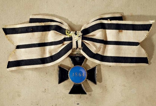 Order of Louise, Type II, II Division I Class Cross (1864 version with crown) Reverse