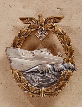 E-Boat War Badge with Diamonds, Type II Obverse
