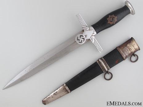 RLB 2nd Pattern Officer’s Dagger Obverse with Scabbard