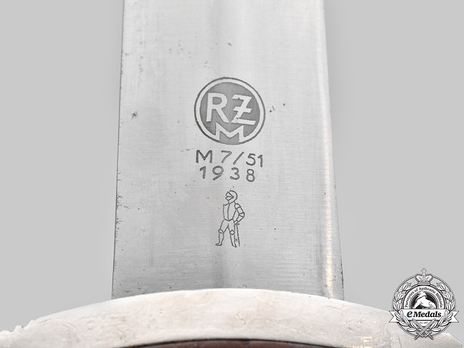 NSKK M33 Service Dagger by A. Wingen Maker Mark
