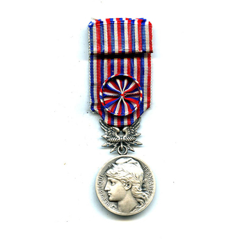 Medal of Honour for Postal Service and Telecommunications, Silver Medal (stamped “P.TASSET,” 1926-1959)