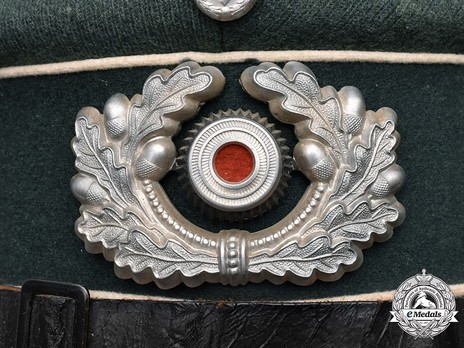 German Army Infantry NCO/EM's Visor Cap Wreath & Cockade Detail