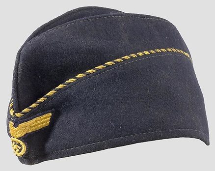 Kriegsmarine Leader's Female Overseas Cap Profile