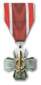  Divisions of the Lithuanian Armed Forces Medal for Distinguished Service (for Volunteers) Obverse