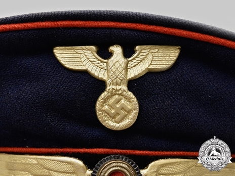 Reichsbahn Metal Cap Eagle Obverse
