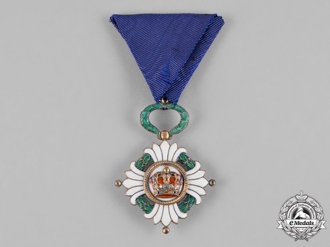 Order of the Yugoslav Crown, Knight's Cross Obverse