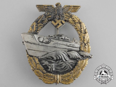 E-Boat War Badge, Type II, by R. Souval Obverse