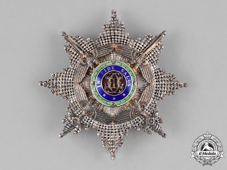 The Order of the Star of Romania, Type II, Military Division, Grand Officer's Breast Star Obverse