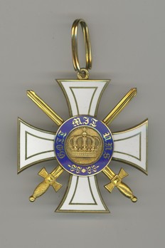 Order of the Crown, Military Division, Type II, II Class Cross (in gold) Obverse