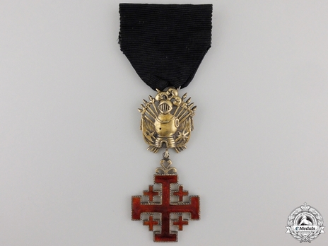 Equestrian Order of Merit of the Holy Sepulcher of Jerusalem (Type II) Knight (for Men, 1907-Present) Obverse