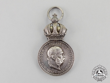 Military Merit Medal "Signum Laudis", Franz Joseph, Silver Medal (Military Ribbon with swords)