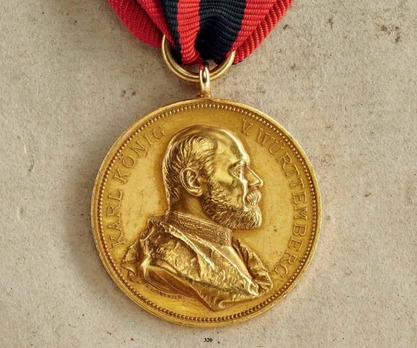 Commemorative Medal for 25 Years of Reign, in Gold Obverse
