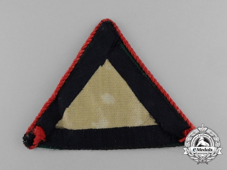 WLS Saxony Triangle (red piping) Reverse