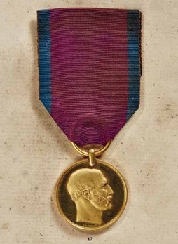 Wilhelm Long Service Medal, Type III, in Gold Obverse