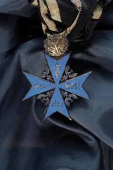 Pour le Mérite, Cross (with oak leaves, in silver gilt) Obverse