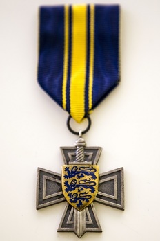 Order of Merit of the Estonian Defence Forces, I Class Cross Obverse