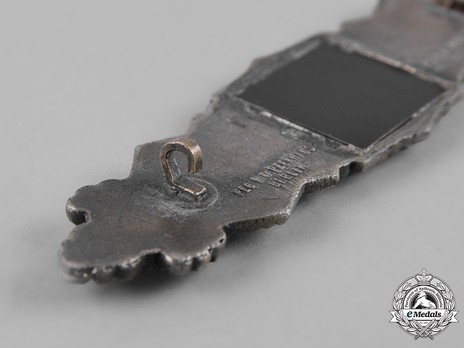 Close Combat Clasp, in Silver, by C. E. Juncker Detail