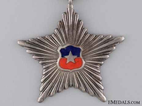 Decoration for Military Merit, III Class Obverse