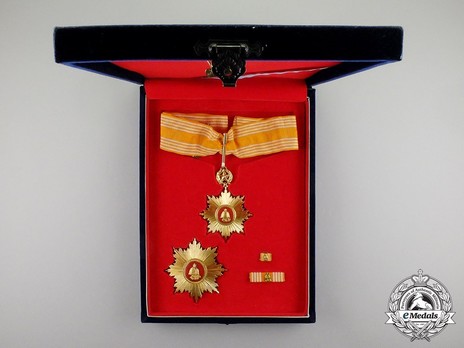 Order of Military Merit, Type II, II Class Case of Issue