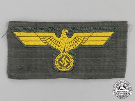 Kriegsmarine Gold On Field-Grey Cloth Cap Eagle Insignia Obverse