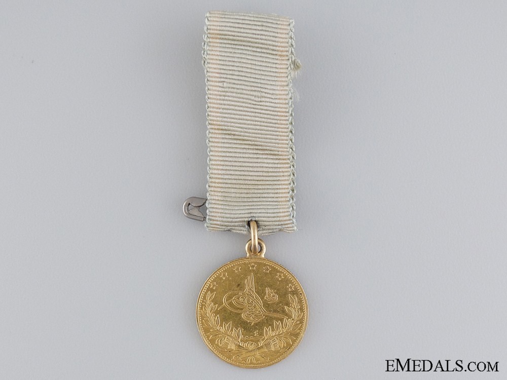 Commemorative+medal+of+sashaneli+tufek%2c+in+gold+1