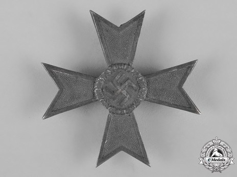 War Merit Cross I Class without Swords, by Steinhauer & Lück (zinc) Obverse