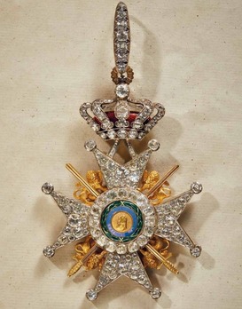 House Order of Saxe-Ernestine, Type II, Military Division, Grand Cross (with diamonds) Obverse