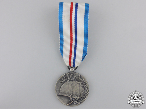 Medal (Silvered bronze) Obverse