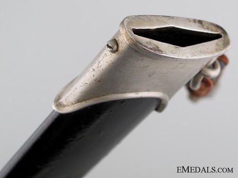 Allgemeine SS M33 Personalised Service Dagger (by Gottlieb Hammesfahr; numbered & named) Scabbard Throat Detail