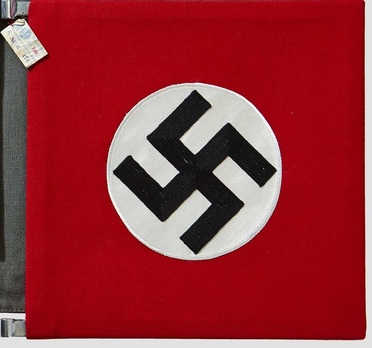 NSDAP Vehicle Swastika Flag (1939-1945 version) Obverse