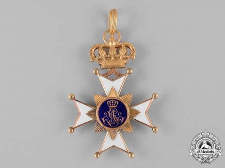 Princely House Order of Schaumburg-Lippe, I Class Cross (in gold) Reverse