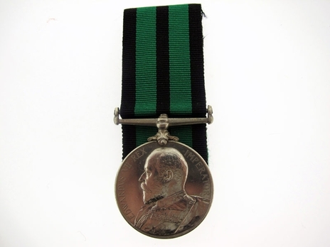 Silver Medal (without clasp, in high relief) Obverse