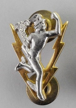 Royal Canadian Corps of Signals Officers Collar Badge Obverse